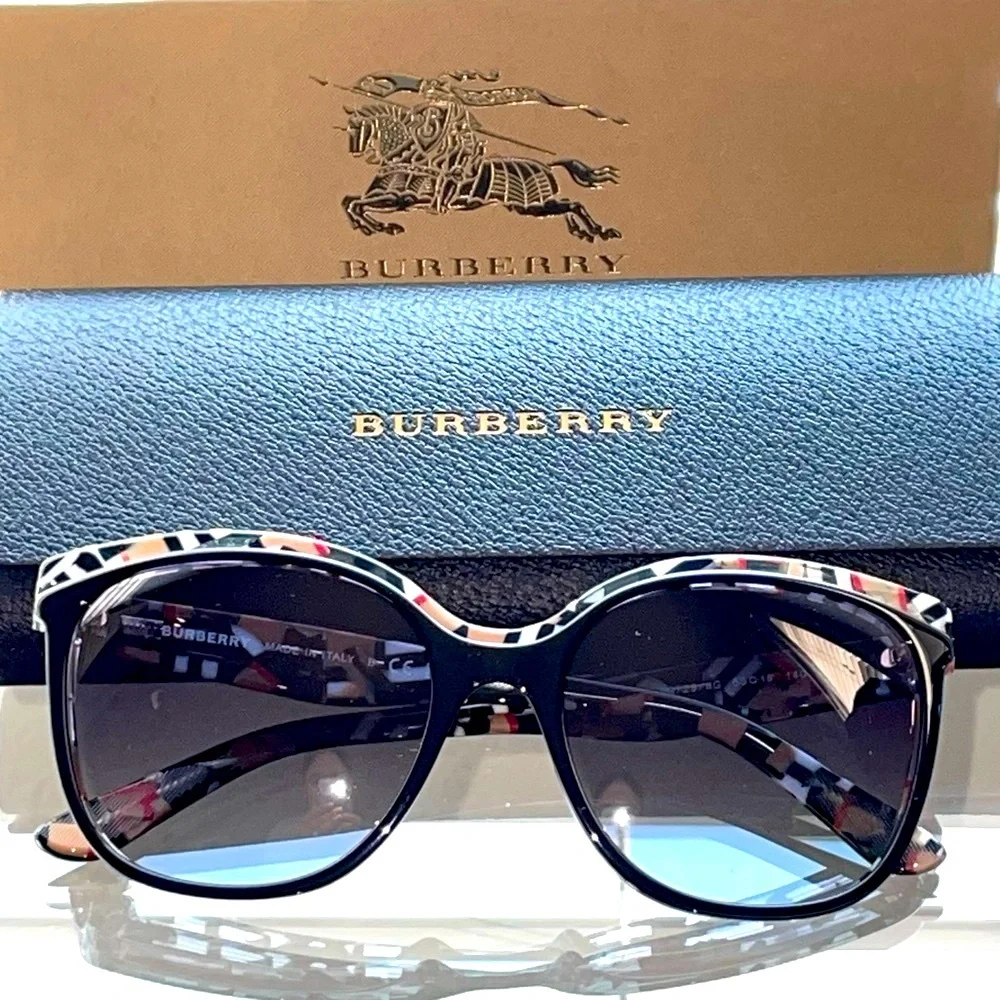 NWT Burberry Sunglasses